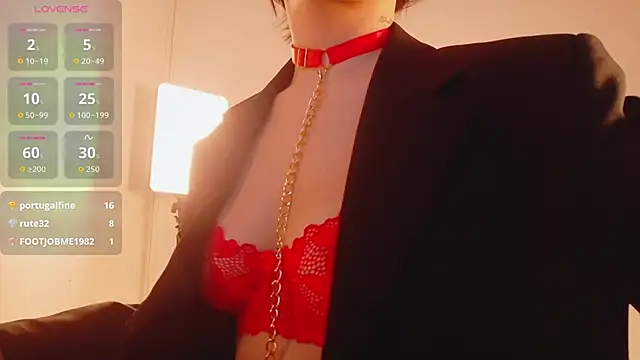 littleebluee online show from 31, 10, 2025