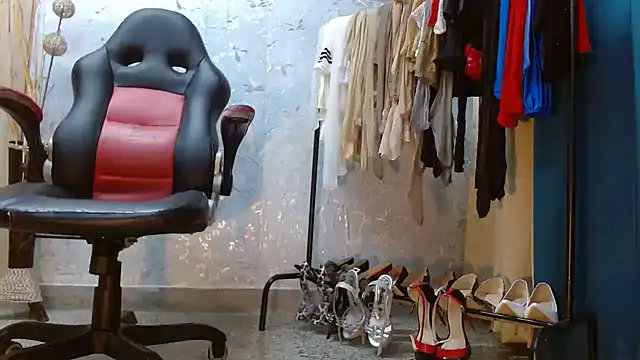 Samantabrown  online show from 19, 1, 2026