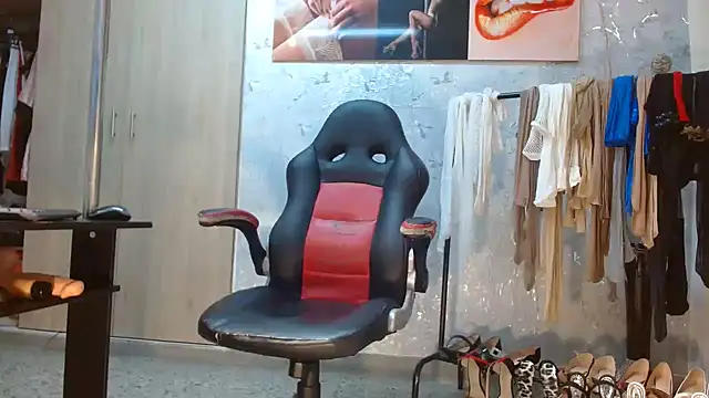 Samantabrown  online show from 16, 2, 2026