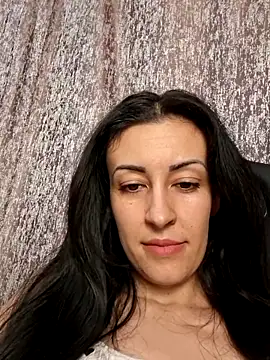 loryyy sexyyy online show from 2, 4, 2026