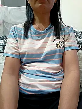 Snapshot of Asian_girl13 chatting on 21, 4, 2026 Asian girl13 online show from 21, 4, 2026