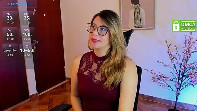 Chanelll Taylorr  online show from 28, 1, 2025