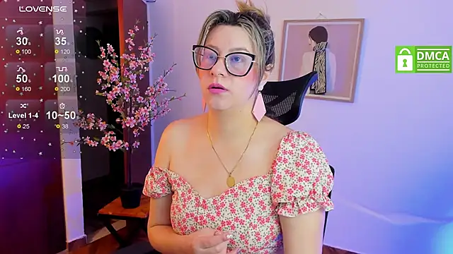 Chanelll Taylorr  online show from 13, 3, 2025