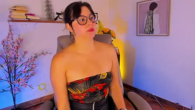 Snapshot of Chanelll_Taylorr_ chatting on 2, 6, 2026 Chanelll Taylorr online show from 2, 6, 2026