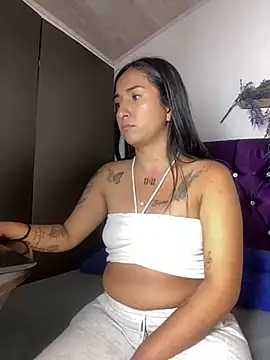 luna asss online show from 7, 1, 2025