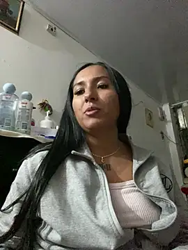 Snapshot of luna_asss chatting on 25, 5, 2026 luna asss online show from 25, 5, 2026