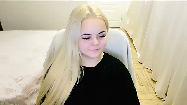 lovely-eyes online show from 8, 12, 2024