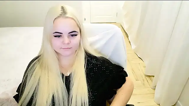 lovely-eyes online show from 23, 12, 2024