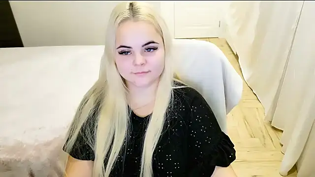 lovely-eyes online show from 25, 12, 2024