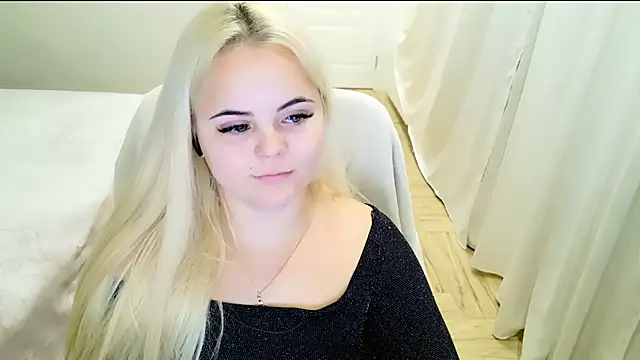 lovely-eyes online show from 20, 3, 2025