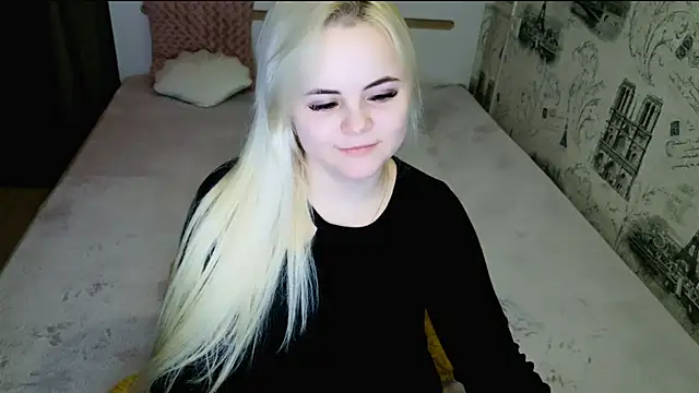 lovely-eyes online show from 7, 4, 2026