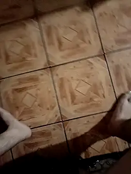 AvispaQlona online show from 2, 12, 2025