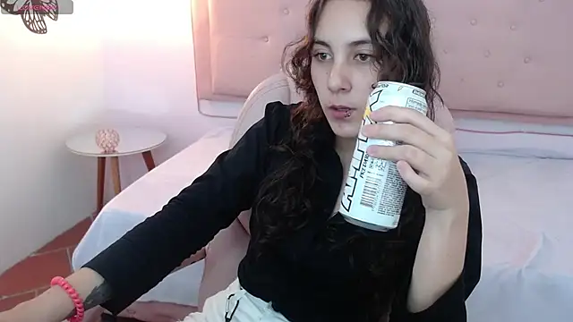 xlunna online show from 22, 1, 2025