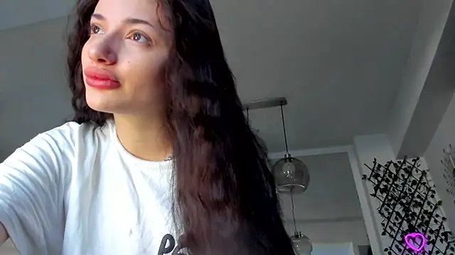 IreneVON online show from 4, 3, 2025