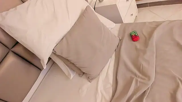 Emily robertss online show from 13, 3, 2025