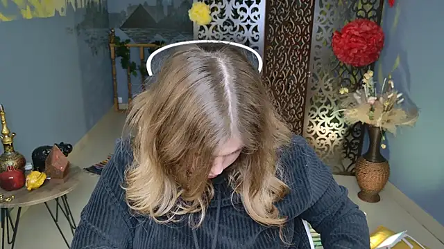 Snapshot of FioraMarmoris chatting on 15, 3, 2025 FioraMarmoris online show from 15, 3, 2025