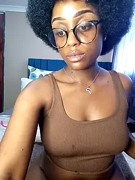 Queen-Chocolate online show from 25, 1, 2025