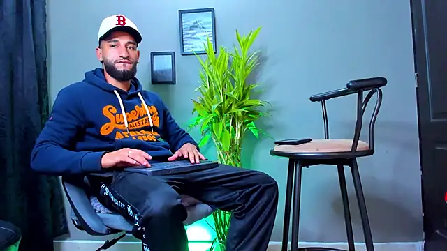 Damian 022 online show from 8, 10, 2025