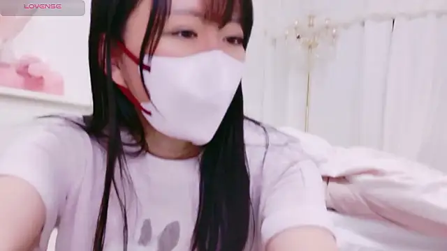 maii- online show from 12, 4, 2026