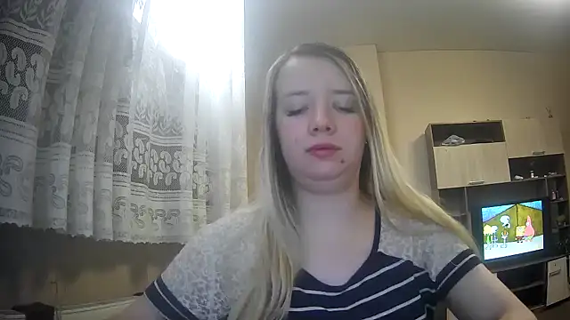 Snapshot of ViolaCandy chatting on 26, 10, 2025 ViolaCandy online show from 26, 10, 2025