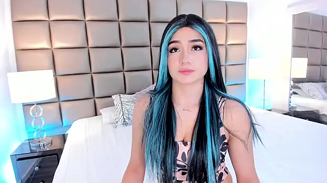 Snapshot of AnnyHizzle chatting on 28, 2, 2025 AnnyHizzle online show from 28, 2, 2025