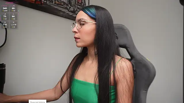 Snapshot of little-eli chatting on 8, 2, 2026 little-eli online show from 8, 2, 2026