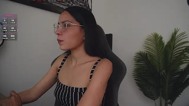 Snapshot of little-eli chatting on 28, 2, 2026 little-eli online show from 28, 2, 2026