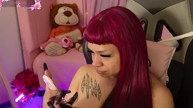 Snapshot of zoesullivan chatting on 9, 7, 2026 zoesullivan online show from 9, 7, 2026
