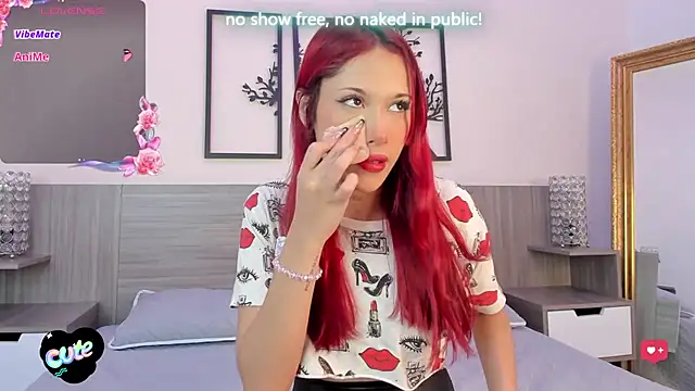 SkinnyFoxy online show from 18, 3, 2025