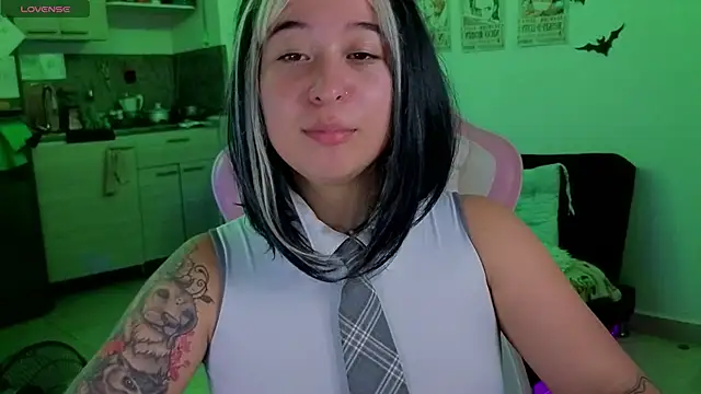 FernandaOrtegaaa online show from 20, 5, 2026