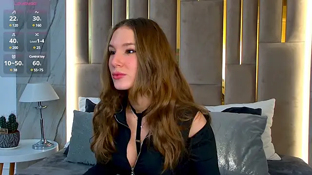 LeslieMines online show from 26, 1, 2025