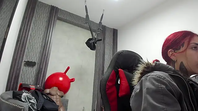 Snapshot of selene_red_ chatting on 17, 2, 2026 selene red online show from 17, 2, 2026