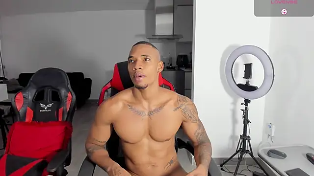 TROYWESLY- online show from 25, 7, 2026