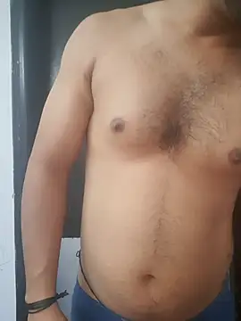 Snapshot of Desiglass_sex chatting on 9, 9, 2025 Desiglass sex online show from 9, 9, 2025