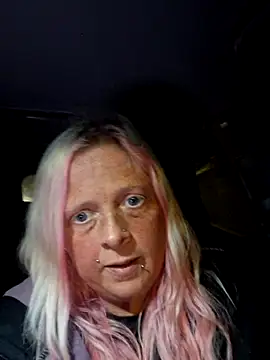 Snapshot of chubby_british_blonde_uk chatting on 27, 2, 2026 chubby british blonde uk online show from 27, 2, 2026