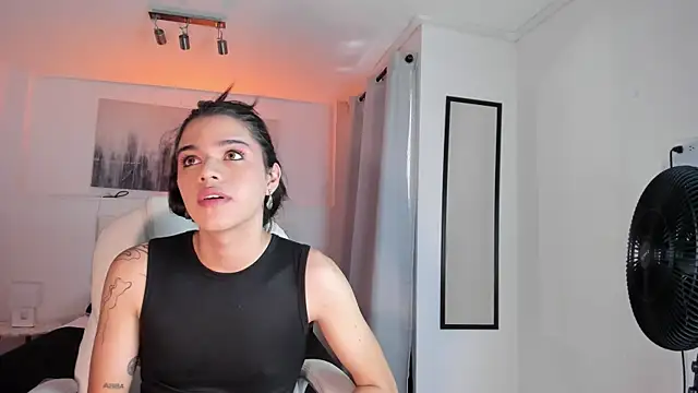 NoahCasstro online show from 3, 1, 2025