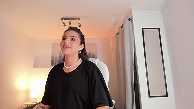 NoahCasstro online show from 5, 1, 2025