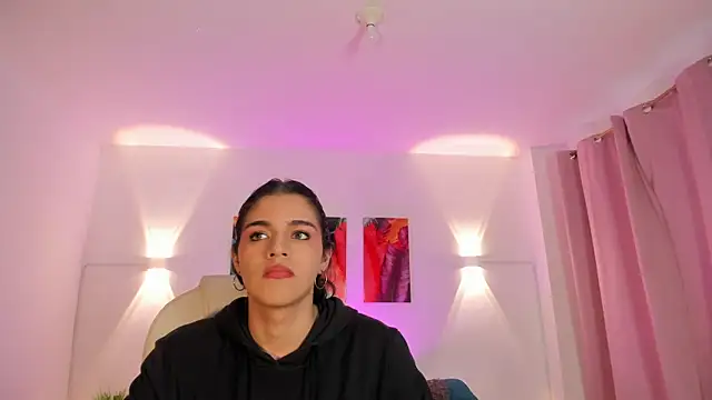 NoahCasstro online show from 11, 2, 2025