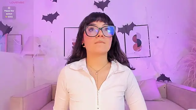 Sweet Namii online show from 27, 10, 2025