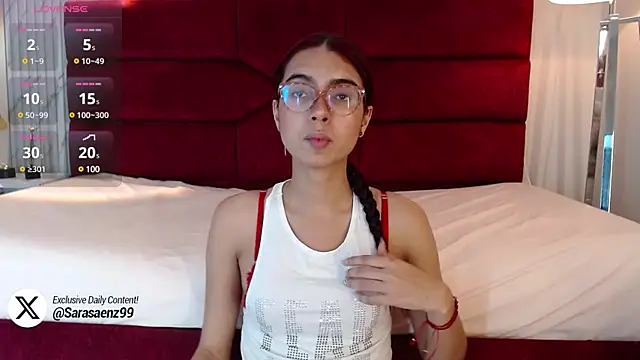 Snapshot of sara_saenz99 chatting on 11, 1, 2025 sara saenz99 online show from 11, 1, 2025