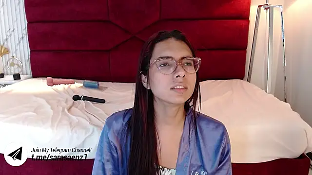 Snapshot of sara_saenz99 chatting on 6, 3, 2025 sara saenz99 online show from 6, 3, 2025