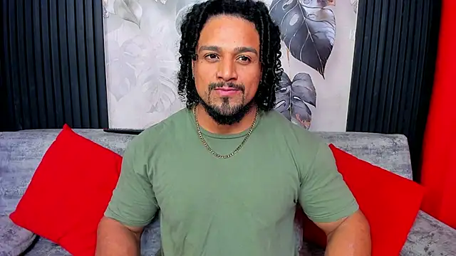 Snapshot of MikeEstevess chatting on 30, 4, 2026 MikeEstevess online show from 30, 4, 2026