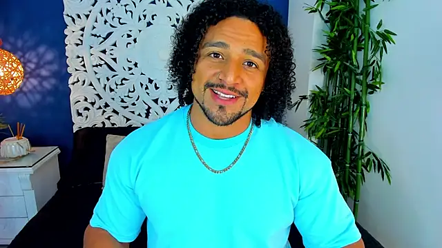 Snapshot of MikeEstevess chatting on 22, 7, 2026 MikeEstevess online show from 22, 7, 2026
