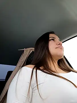 stacy stoone online show from 4, 3, 2025