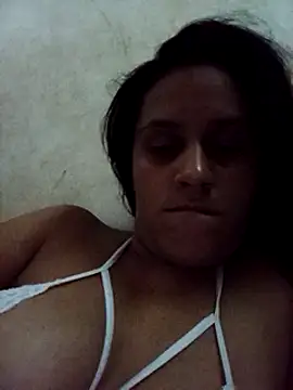 Snapshot of Andreita_95 chatting on 9, 3, 2025 Andreita 95 online show from 9, 3, 2025