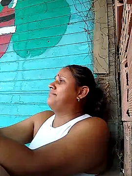 Snapshot of Andreita_95 chatting on 14, 9, 2025 Andreita 95 online show from 14, 9, 2025