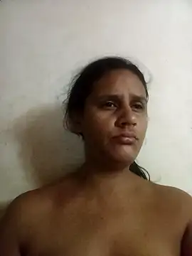 Snapshot of Andreita_95 chatting on 28, 9, 2025 Andreita 95 online show from 28, 9, 2025