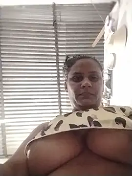 Snapshot of Andreita_95 chatting on 14, 7, 2026 Andreita 95 online show from 14, 7, 2026