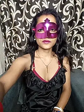 REVA DARLING online show from 8, 6, 2026