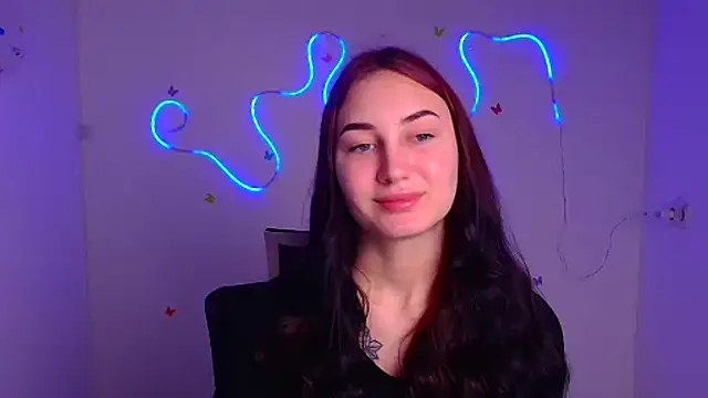 Snapshot of Jennifer_Blum chatting on 7, 3, 2025 Jennifer Blum online show from 7, 3, 2025